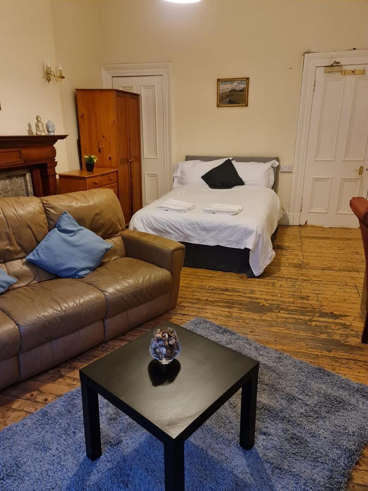 Haymarket Station Rooms EDI Buitenkant foto